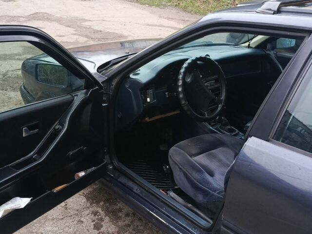 Синій Ауді 80, об'ємом двигуна 1.8 л та пробігом 350 тис. км за 2200 $, фото 4 на Automoto.ua