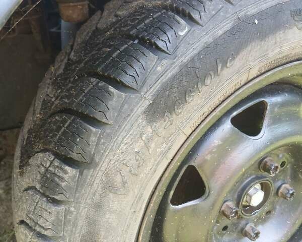 Синій Ауді 80, об'ємом двигуна 1.6 л та пробігом 550 тис. км за 1300 $, фото 4 на Automoto.ua