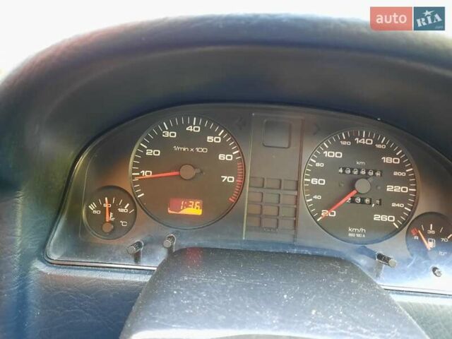 Синий Ауди 80, объемом двигателя 1.8 л и пробегом 432 тыс. км за 800 $, фото 8 на Automoto.ua