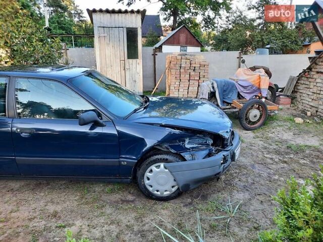 Синий Ауди 80, объемом двигателя 1.8 л и пробегом 432 тыс. км за 800 $, фото 1 на Automoto.ua