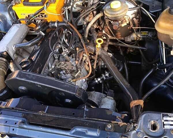 Синий Ауди 80, объемом двигателя 1.9 л и пробегом 205 тыс. км за 2860 $, фото 7 на Automoto.ua