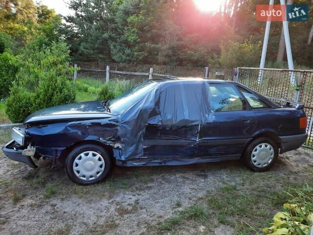 Синий Ауди 80, объемом двигателя 1.8 л и пробегом 432 тыс. км за 800 $, фото 5 на Automoto.ua