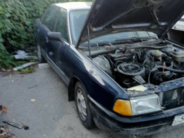 Синий Ауди 80, объемом двигателя 0 л и пробегом 100 тыс. км за 600 $, фото 7 на Automoto.ua