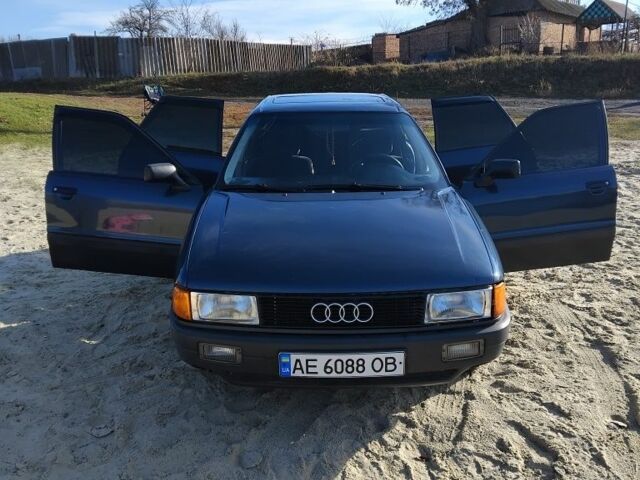 Синій Ауді 80, об'ємом двигуна 2 л та пробігом 375 тис. км за 2185 $, фото 7 на Automoto.ua