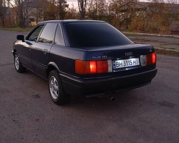 Синий Ауди 80, объемом двигателя 1.8 л и пробегом 573 тыс. км за 1650 $, фото 4 на Automoto.ua