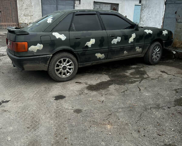 Синий Ауди 80, объемом двигателя 1.98 л и пробегом 400 тыс. км за 2000 $, фото 3 на Automoto.ua