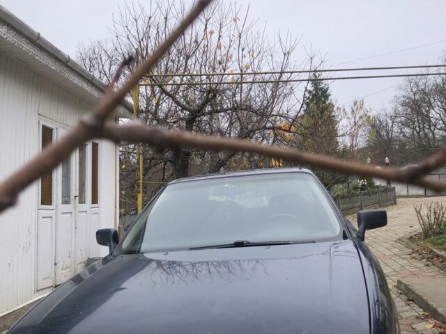 Синий Ауди 80, объемом двигателя 1.8 л и пробегом 170 тыс. км за 1500 $, фото 3 на Automoto.ua