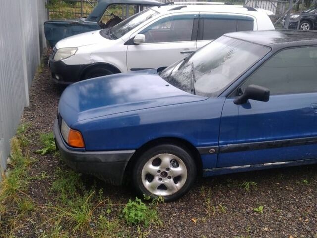 Синий Ауди 80, объемом двигателя 1.8 л и пробегом 200 тыс. км за 1300 $, фото 1 на Automoto.ua