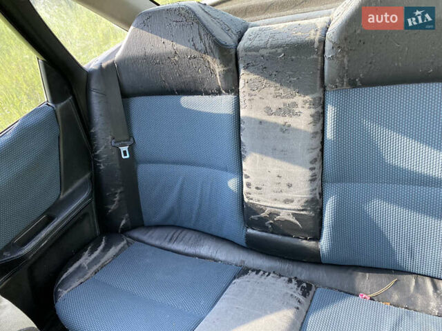 Синий Ауди 80, объемом двигателя 2 л и пробегом 413 тыс. км за 900 $, фото 7 на Automoto.ua