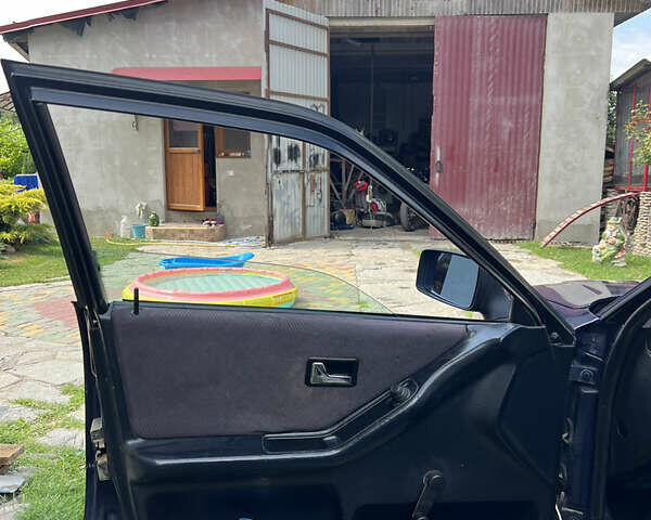 Синий Ауди 80, объемом двигателя 2 л и пробегом 293 тыс. км за 2300 $, фото 26 на Automoto.ua