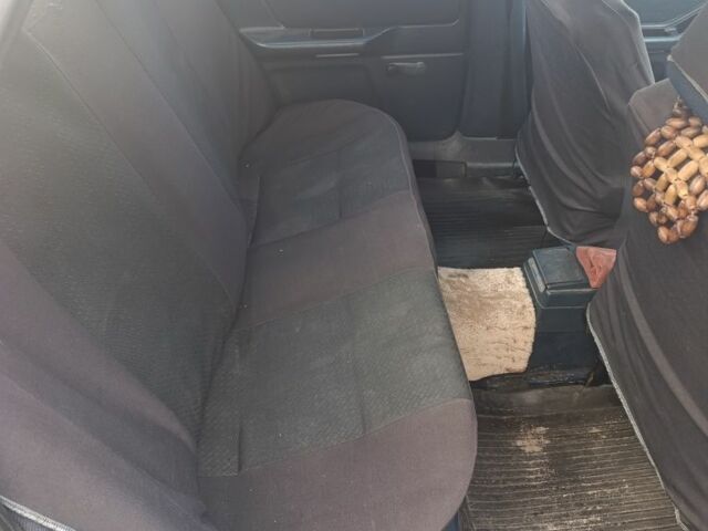 Синий Ауди 80, объемом двигателя 1.8 л и пробегом 226 тыс. км за 1781 $, фото 7 на Automoto.ua