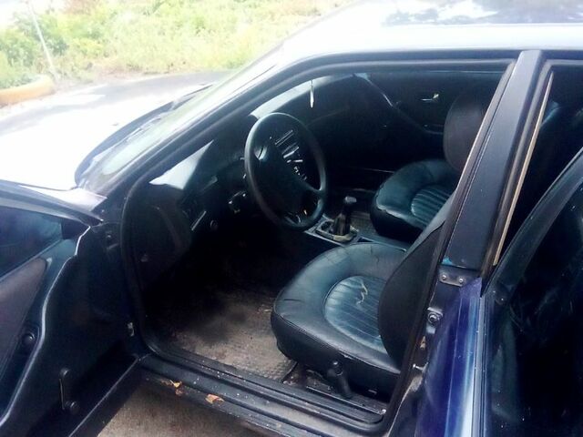 Синій Ауді 80, об'ємом двигуна 1.6 л та пробігом 200 тис. км за 860 $, фото 6 на Automoto.ua