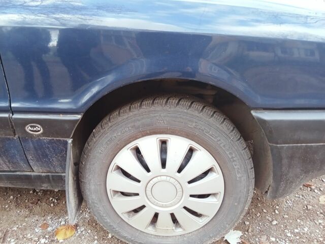 Синий Ауди 80, объемом двигателя 0 л и пробегом 340 тыс. км за 1500 $, фото 9 на Automoto.ua