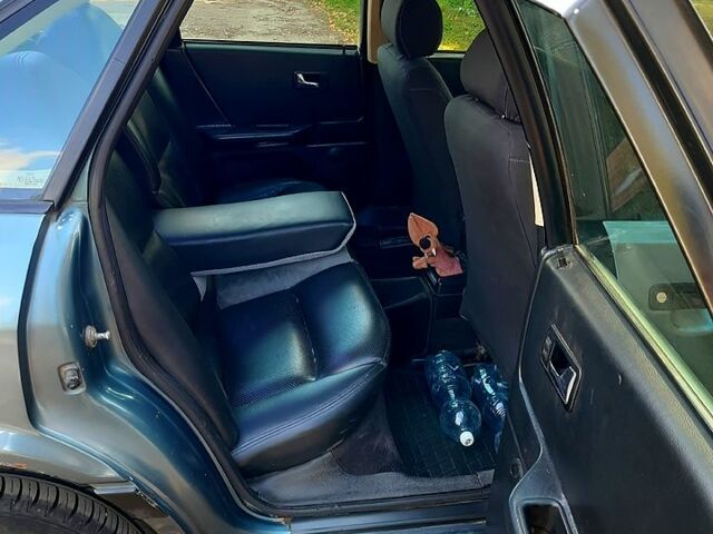 Синий Ауди 80, объемом двигателя 1.8 л и пробегом 185 тыс. км за 2300 $, фото 2 на Automoto.ua