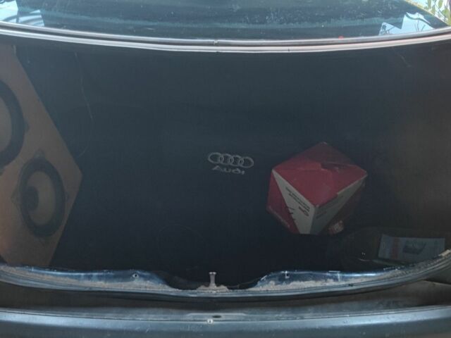 Синий Ауди 80, объемом двигателя 1.8 л и пробегом 29 тыс. км за 2000 $, фото 10 на Automoto.ua