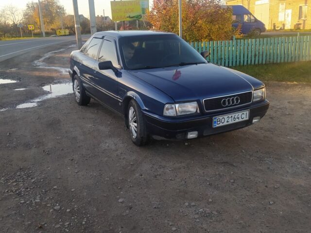 Синий Ауди 80, объемом двигателя 2 л и пробегом 334 тыс. км за 2199 $, фото 2 на Automoto.ua