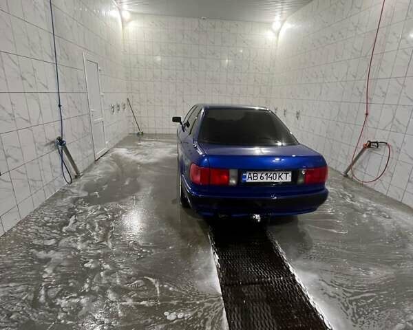 Синий Ауди 80, объемом двигателя 2 л и пробегом 398 тыс. км за 2950 $, фото 2 на Automoto.ua