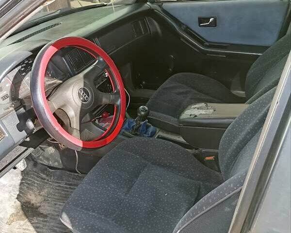 Синій Ауді 80, об'ємом двигуна 1.9 л та пробігом 288 тис. км за 2200 $, фото 5 на Automoto.ua