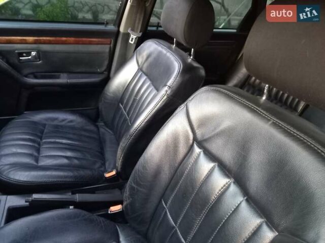 Синий Ауди 80, объемом двигателя 2 л и пробегом 234 тыс. км за 2750 $, фото 5 на Automoto.ua