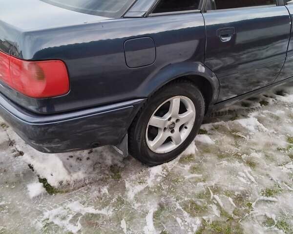 Синий Ауди 80, объемом двигателя 2.8 л и пробегом 400 тыс. км за 2700 $, фото 6 на Automoto.ua