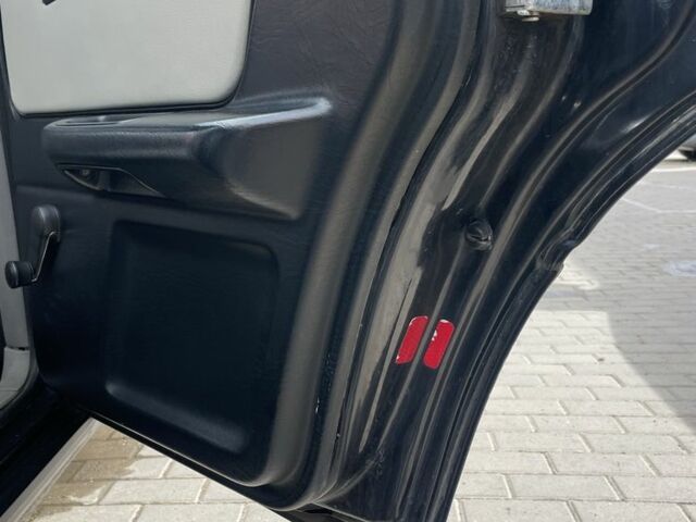 Ауди 80 1993 в Черновцах на Automoto.ua Синий Ауди 80, объемом двигателя 2 л и пробегом 198 тыс. км за 3200 $, фото 21 на Automoto.ua