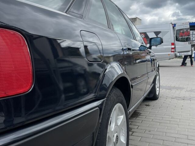 Ауди 80 1993 в Черновцах на Automoto.ua Синий Ауди 80, объемом двигателя 2 л и пробегом 198 тыс. км за 3200 $, фото 17 на Automoto.ua