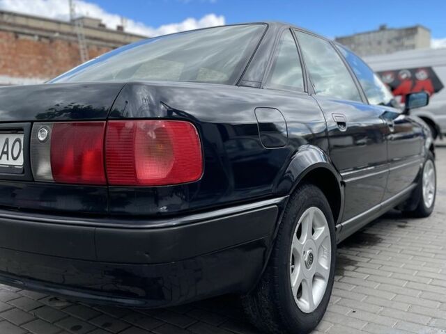 Ауди 80 1993 в Черновцах на Automoto.ua Синий Ауди 80, объемом двигателя 2 л и пробегом 198 тыс. км за 3200 $, фото 2 на Automoto.ua