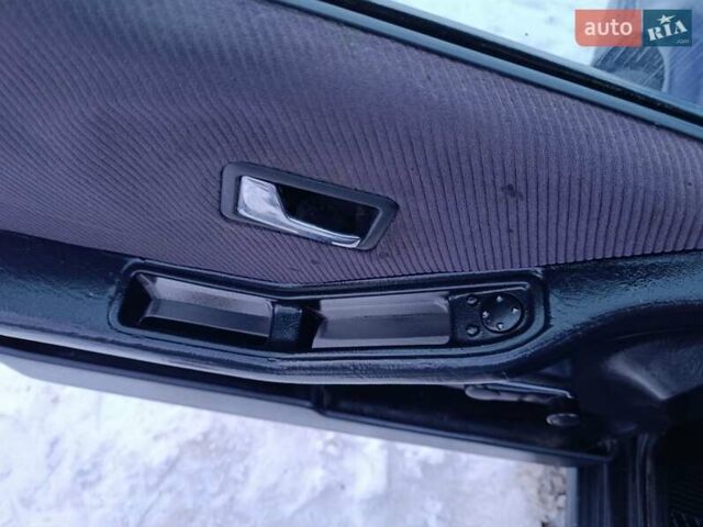 Синий Ауди 80, объемом двигателя 2 л и пробегом 464 тыс. км за 1800 $, фото 18 на Automoto.ua