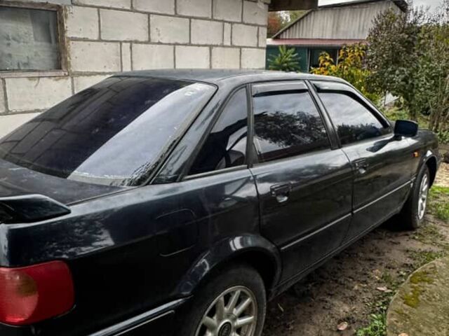 Синий Ауди 80, объемом двигателя 2.3 л и пробегом 250 тыс. км за 1300 $, фото 3 на Automoto.ua