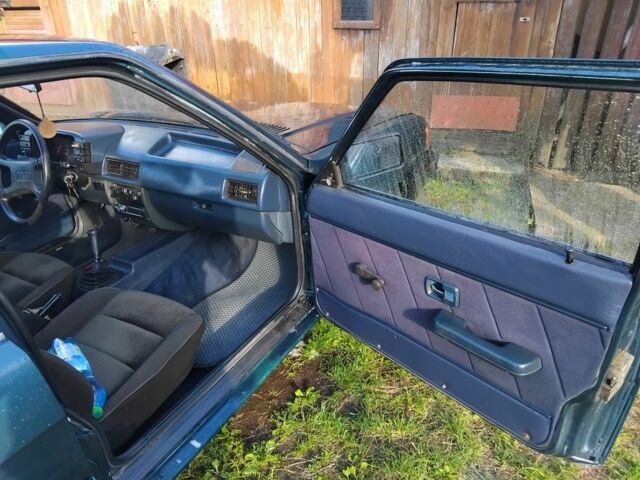 Зеленый Ауди 80, объемом двигателя 1 л и пробегом 450 тыс. км за 1346 $, фото 5 на Automoto.ua