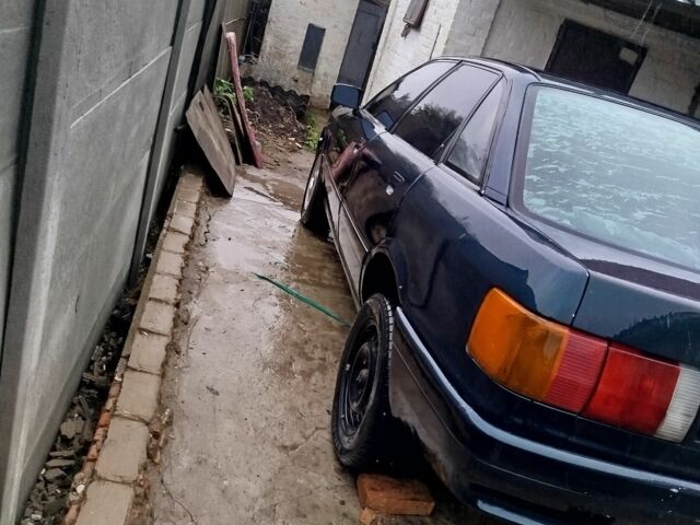 Зеленый Ауди 80, объемом двигателя 1.8 л и пробегом 300 тыс. км за 800 $, фото 2 на Automoto.ua