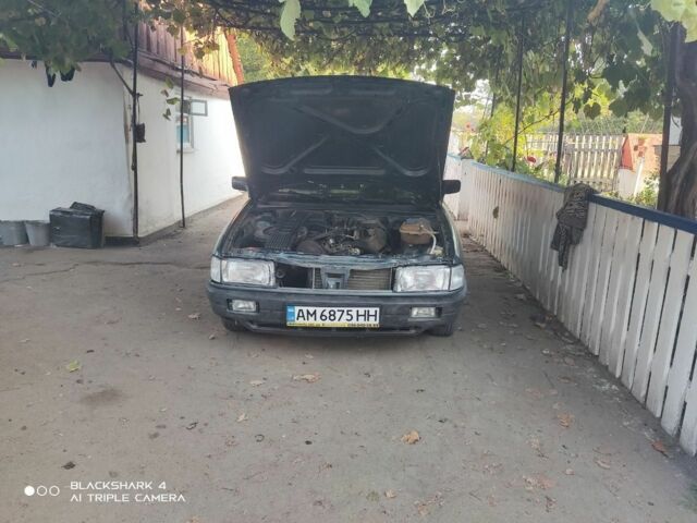 Зеленый Ауди 80, объемом двигателя 1.8 л и пробегом 188 тыс. км за 1500 $, фото 5 на Automoto.ua