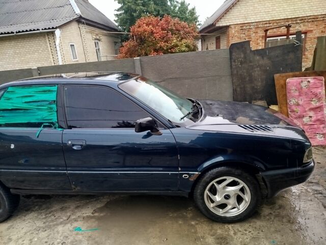 Зеленый Ауди 80, объемом двигателя 1.8 л и пробегом 300 тыс. км за 800 $, фото 6 на Automoto.ua