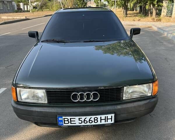 Зеленый Ауди 80, объемом двигателя 1.8 л и пробегом 175 тыс. км за 2550 $, фото 2 на Automoto.ua