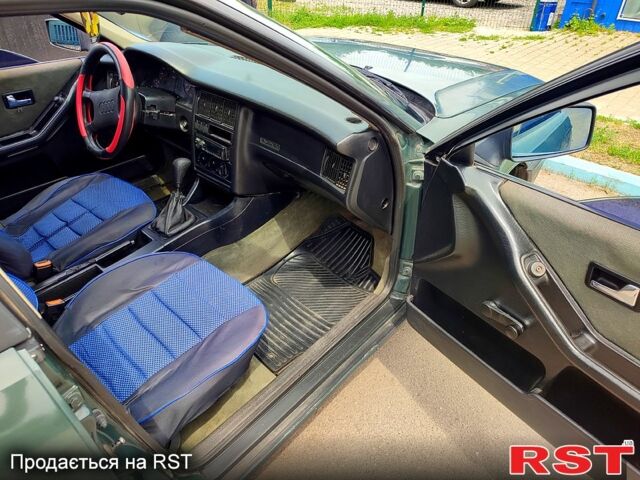 Зелений Ауді 80, об'ємом двигуна 1.8 л та пробігом 300 тис. км за 1750 $, фото 5 на Automoto.ua