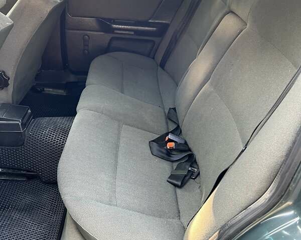 Зеленый Ауди 80, объемом двигателя 1.8 л и пробегом 175 тыс. км за 2550 $, фото 9 на Automoto.ua