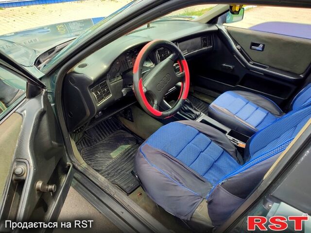Зелений Ауді 80, об'ємом двигуна 1.8 л та пробігом 300 тис. км за 1750 $, фото 2 на Automoto.ua
