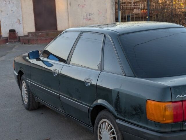 Зеленый Ауди 80, объемом двигателя 1.8 л и пробегом 180 тыс. км за 2350 $, фото 4 на Automoto.ua