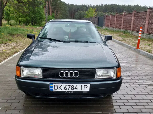Зеленый Ауди 80, объемом двигателя 1.8 л и пробегом 70 тыс. км за 1950 $, фото 2 на Automoto.ua