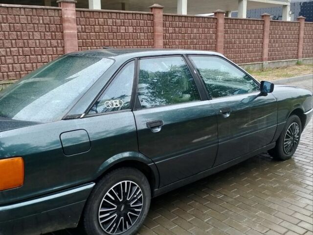 Зеленый Ауди 80, объемом двигателя 1.8 л и пробегом 70 тыс. км за 1950 $, фото 1 на Automoto.ua
