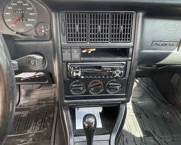 Ауди 80 1989 в Днепре (Днепропетровске) на Automoto.ua Зеленый Ауди 80, объемом двигателя 1.8 л и пробегом 180 тыс. км за 2400 $, фото 13 на Automoto.ua