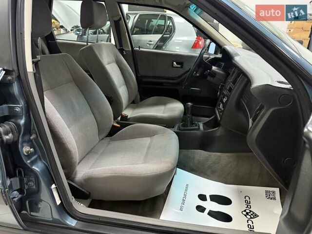 Зеленый Ауди 80, объемом двигателя 1.8 л и пробегом 80 тыс. км за 4999 $, фото 21 на Automoto.ua