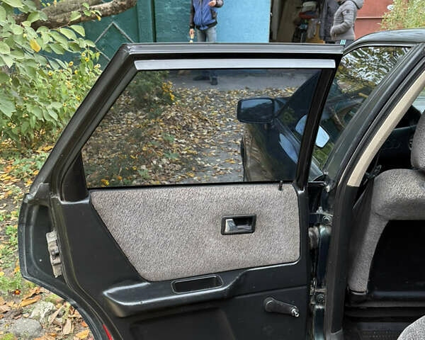 Зелений Ауді 80, об'ємом двигуна 2 л та пробігом 404 тис. км за 3100 $, фото 28 на Automoto.ua