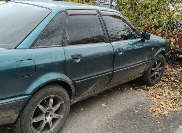 Зеленый Ауди 80, объемом двигателя 2.3 л и пробегом 450 тыс. км за 1065 $, фото 2 на Automoto.ua