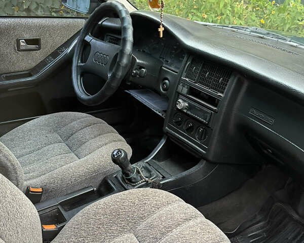 Зелений Ауді 80, об'ємом двигуна 2 л та пробігом 404 тис. км за 3100 $, фото 22 на Automoto.ua