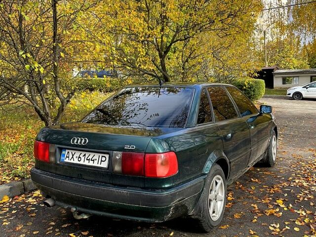 Зеленый Ауди 80, объемом двигателя 2 л и пробегом 300 тыс. км за 1850 $, фото 1 на Automoto.ua