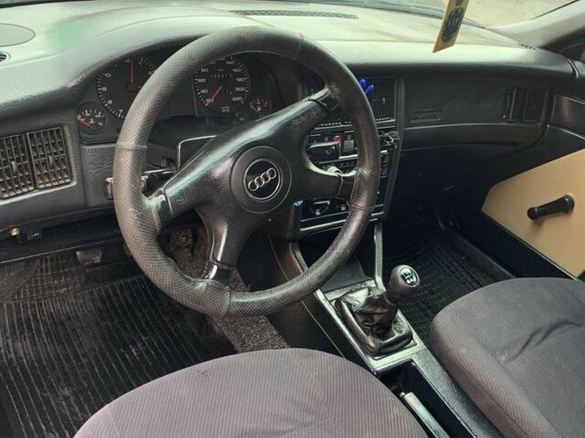 Зеленый Ауди 80, объемом двигателя 2 л и пробегом 356 тыс. км за 3000 $, фото 12 на Automoto.ua