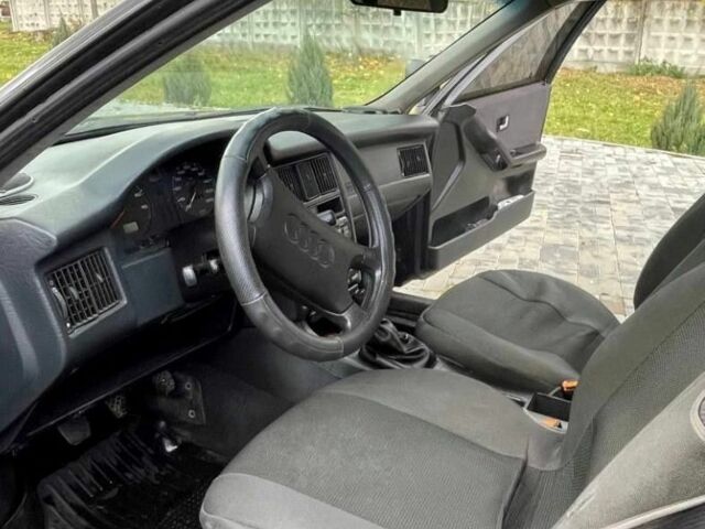 Зеленый Ауди 80, объемом двигателя 2 л и пробегом 367 тыс. км за 2300 $, фото 5 на Automoto.ua