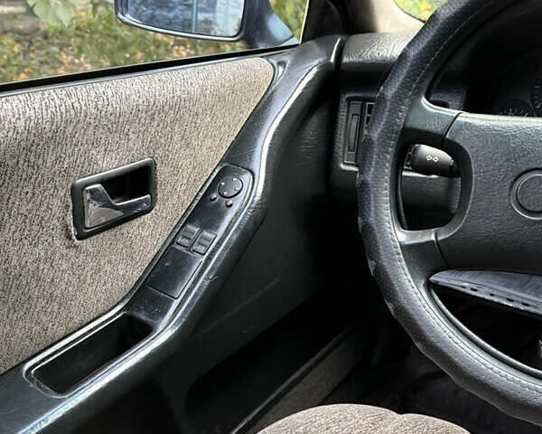 Зелений Ауді 80, об'ємом двигуна 2 л та пробігом 404 тис. км за 3100 $, фото 38 на Automoto.ua