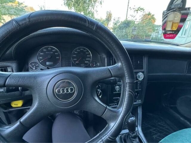 Зеленый Ауди 80, объемом двигателя 2 л и пробегом 316 тыс. км за 2250 $, фото 5 на Automoto.ua